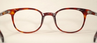 PLASTIC VINTAGE EYEGLASSES SIDE photo, under 350 kb