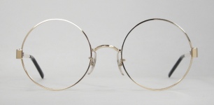 WIRE VINTAGE EYEGLASSES FRONT photo, under 350 kb