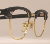 COMBO VINTAGE EYEGLASSES ANGLE photo, under 350 kb