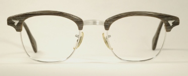 COMBO VINTAGE EYEGLASSES FRONT photo, under 350 kb