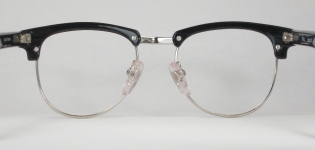 COMBO VINTAGE EYEGLASSES SIDE photo, under 350 kb