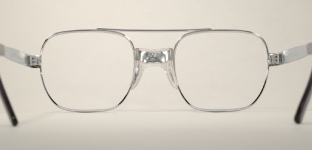 METAL VINTAGE EYEGLASSES SIDE photo, under 350 kb