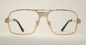 METAL VINTAGE EYEGLASSES FRONT photo, under 350 kb