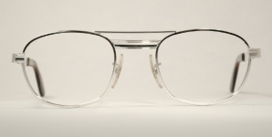 METAL VINTAGE EYEGLASSES FRONT photo, under 350 kb