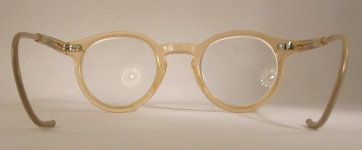 PLASTIC VINTAGE EYEGLASSES BACK photo, under 350 kb