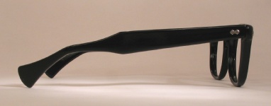 PLASTIC VINTAGE EYEGLASSES BRIDGE BACK photo, under 350 kb