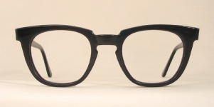 PLASTIC VINTAGE EYEGLASSES FRONT photo, under 350 kb