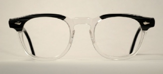 PLASTIC VINTAGE EYEGLASSES FRONT photo, under 350 kb