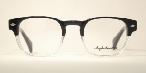 PLASTIC VINTAGE EYEGLASSES FRONT photo, under 350 kb