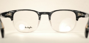 PLASTIC VINTAGE EYEGLASSES SIDE photo, under 350 kb