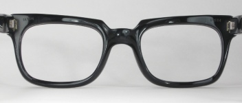 PLASTIC VINTAGE EYEGLASSES SIDE photo, under 350 kb