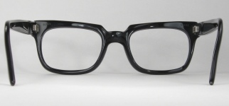 PLASTIC VINTAGE EYEGLASSES BACK photo, under 350 kb