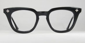 PLASTIC VINTAGE EYEGLASSES FRONT photo, under 350 kb