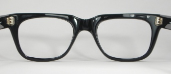 PLASTIC VINTAGE EYEGLASSES SIDE photo, under 350 kb