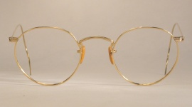 WIRE VINTAGE EYEGLASSES FRONT photo, under 350 kb