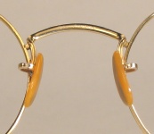 WIRE VINTAGE EYEGLASSES BRIDGE BACK photo, under 350 kb