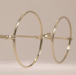 WIRE VINTAGE EYEGLASSES ANGLE photo, under 350 kb