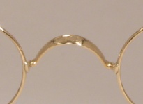 WIRE VINTAGE EYEGLASSES BRIDGE photo, under 350 kb