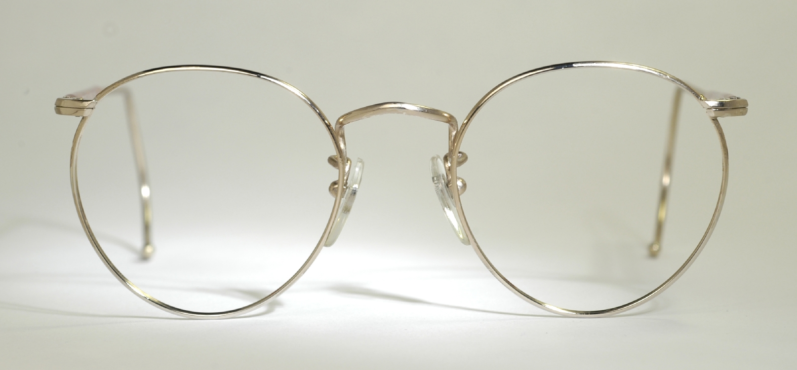 thumbnail image 2 of Retro Round Wire Eyeglass Frames – Vintage Rimmed Spectacles For Unisex Adults Metal Full Rim 2 of 4