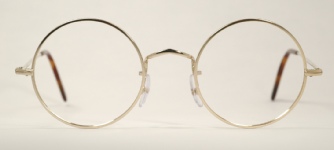 WIRE VINTAGE EYEGLASSES FRONT photo, under 350 kb