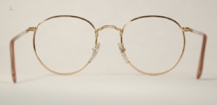 WIRE VINTAGE EYEGLASSES BACK photo, under 350 kb