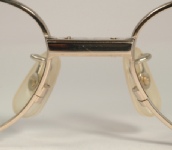 WIRE VINTAGE EYEGLASSES BRIDGE photo, under 350 kb